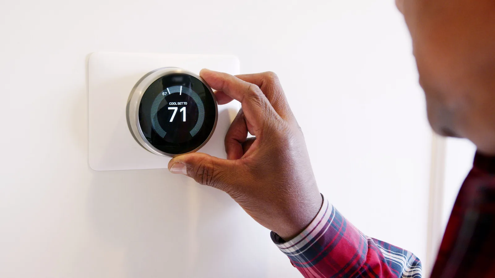Smart Thermostat Settings For A Heat Pump cover image